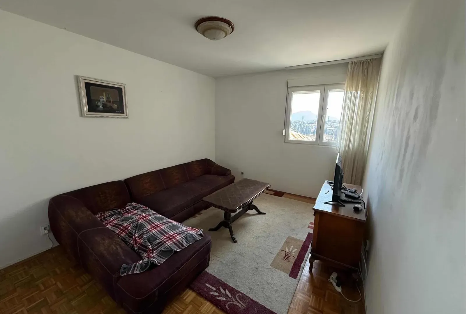 Izdavanje, dvosoban stan, 60m², Preko Morače, Podgorica