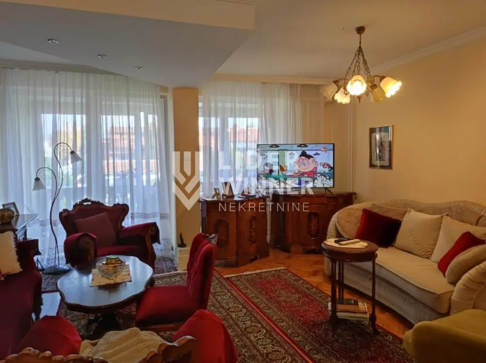 Prodaja, kuća, 350m², Bezanijska Kosa 1, Bežanijska Kosa Sve Podlokacije