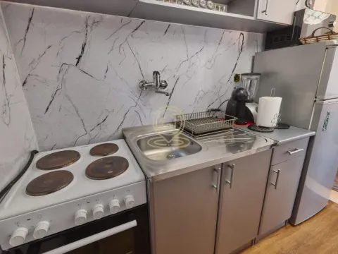 Rent, two bedroom apartment, 55m², Savski Venac, Beograd - image 13
