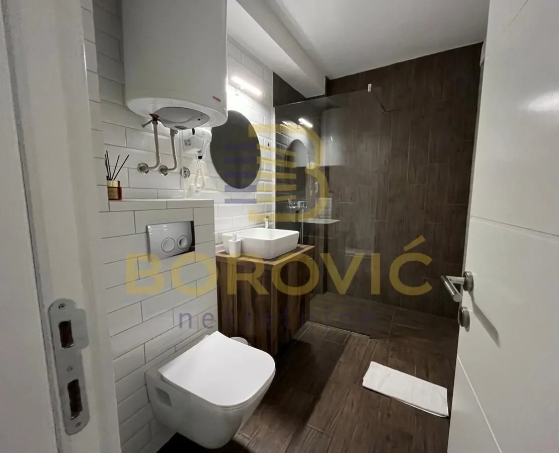 Prodaja, jednosoban stan, 36m², Savski Venac, Beograd