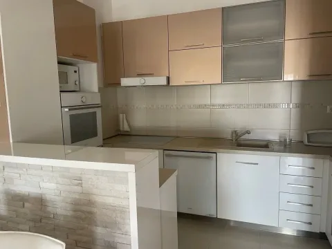 Rent, two bedroom apartment, 63m², City Kvart, Podgorica - image 3