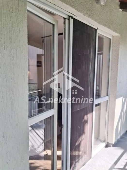 Izdavanje, dvosoban stan, 54m², Kalenić Pijaca, Vračar Sve Podlokacije