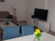 Rent, one bedroom apartment, 59m², Makedonsko naselje, Bar - image 4