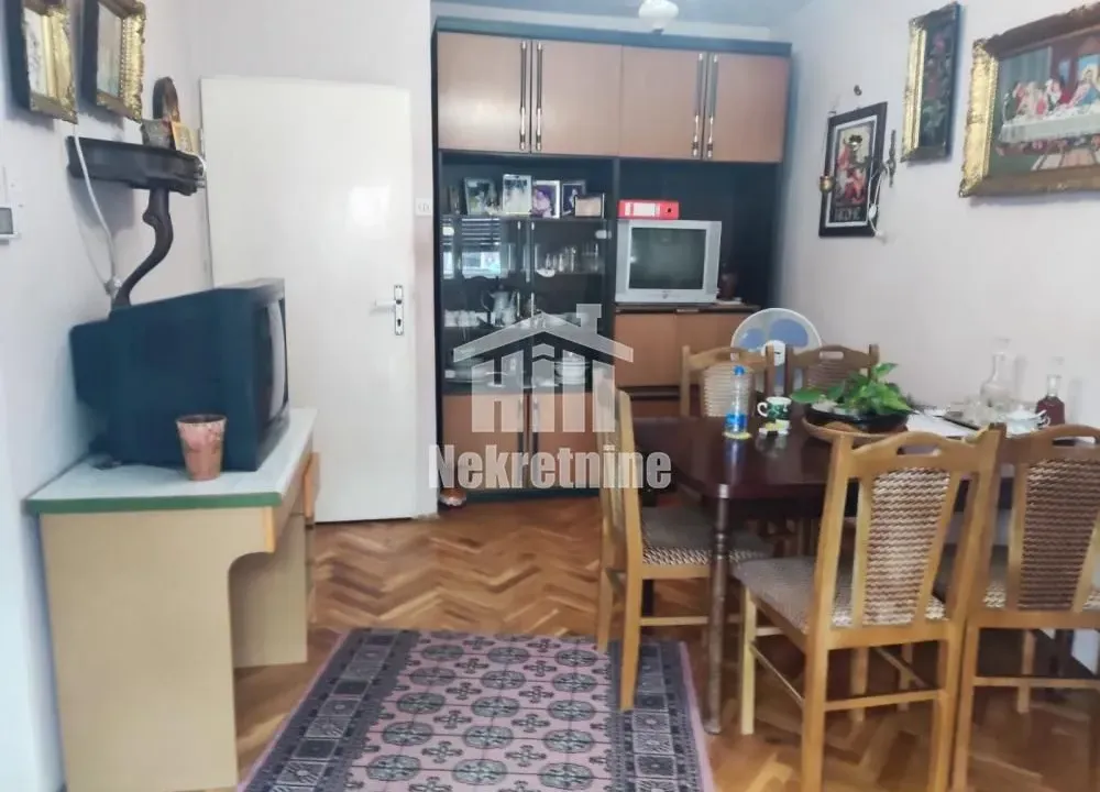 Prodaja, četvorosoban stan, 124m², Čukarica, Beograd