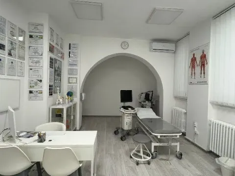 Rent, office space, 136m², Banovo Brdo, Beograd - image 2