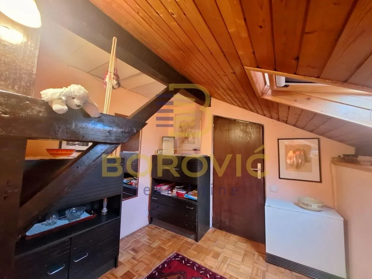 Prodaja, trosoban stan, 42m², Profesorska Kolonija, Palilula Sve Podlokacije