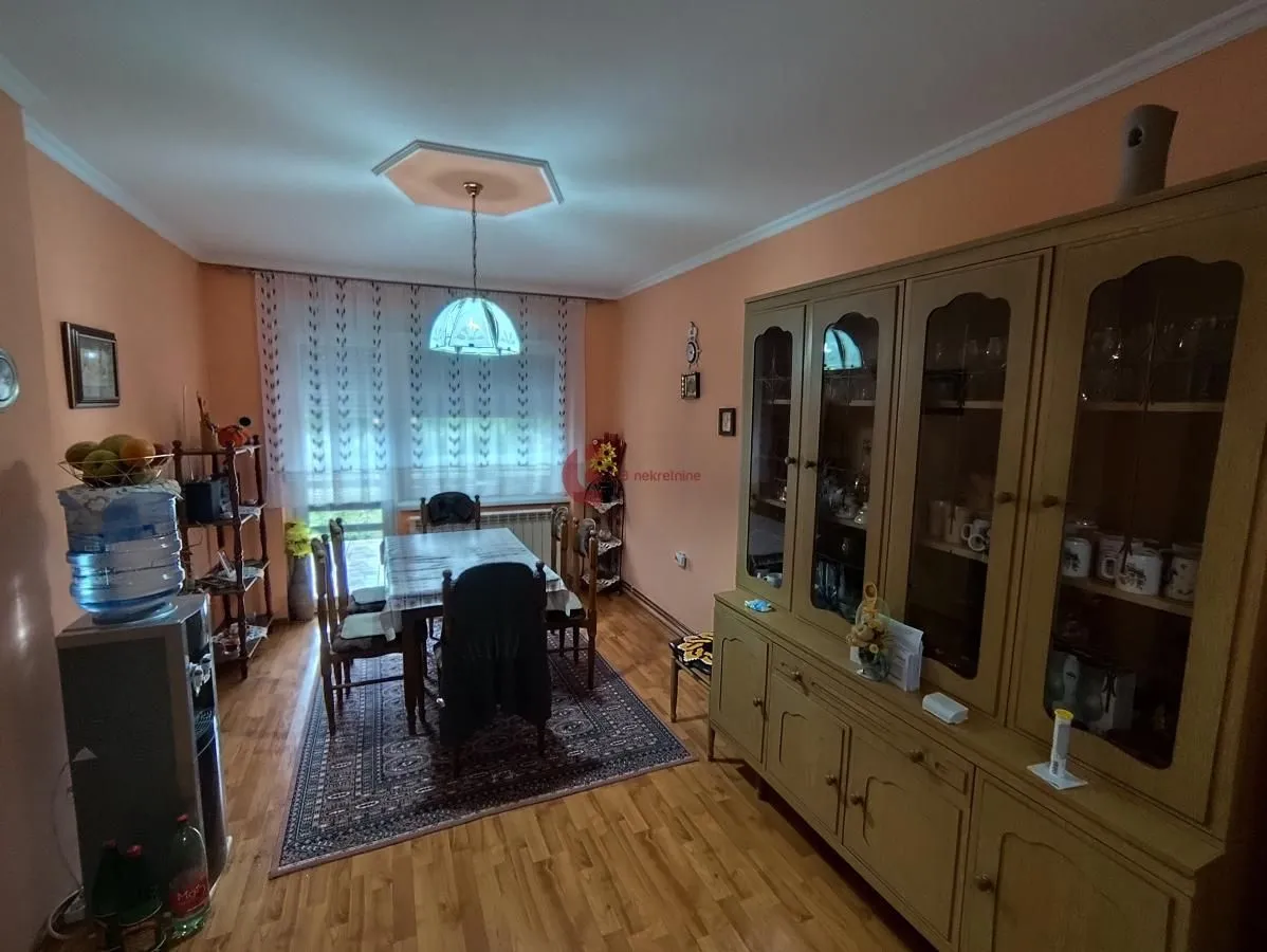 Prodaja, kuća, 183m², Bajmok, Subotica
