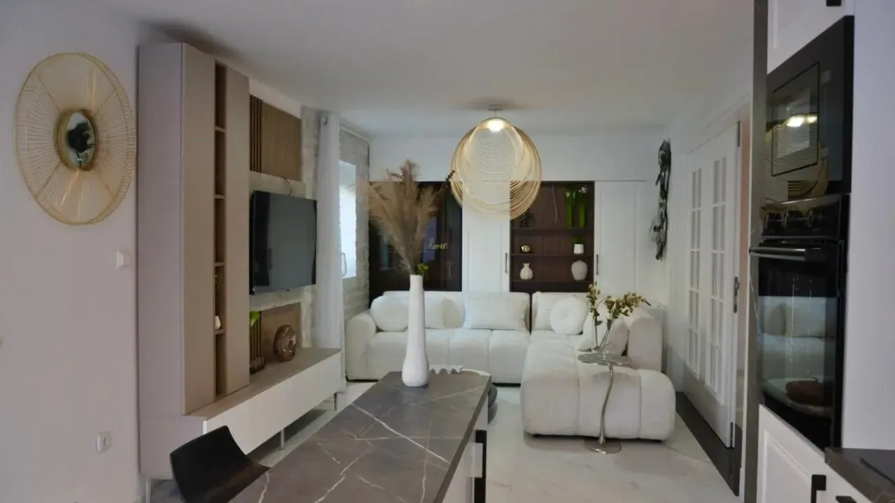 Sale, three bedroom apartment, 110m², Prčanj, Kotor