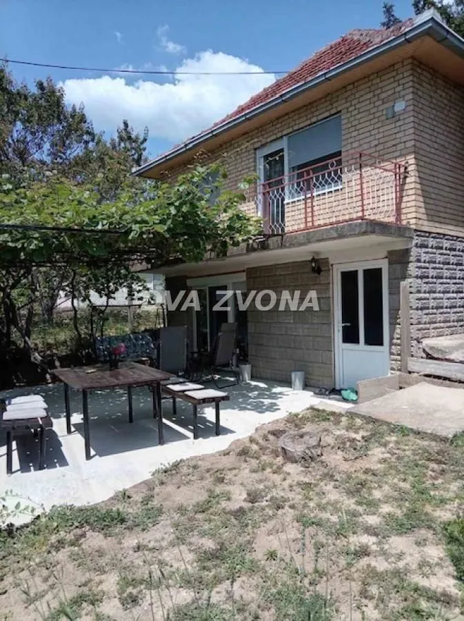 Prodaja, kuća, 86m², Čortanovci, Inđija