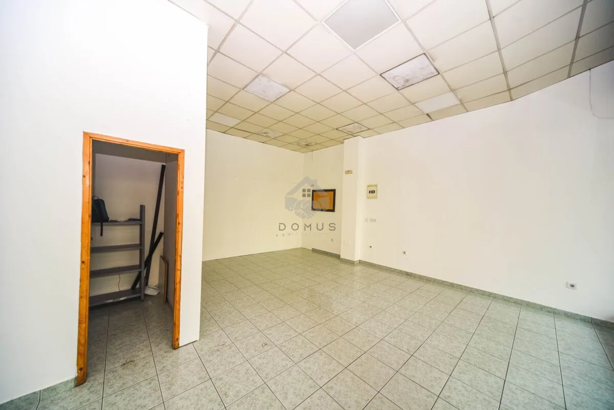 Rent, office space, 38m², Stari Aerodrom, Podgorica