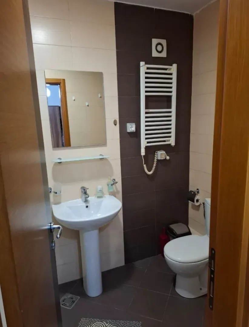 Rent, one bedroom apartment, 50m², Stari Aerodrom, Podgorica
