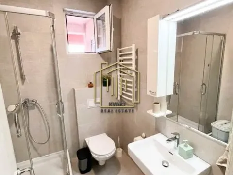 Izdavanje, dvosoban stan, 63m², Blok 9, Podgorica - image 10