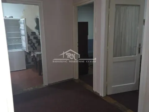 Rent, two bedroom apartment, 60m², Cvetkova Pijaca, Zvezdara Sve Podlokacije - image 4
