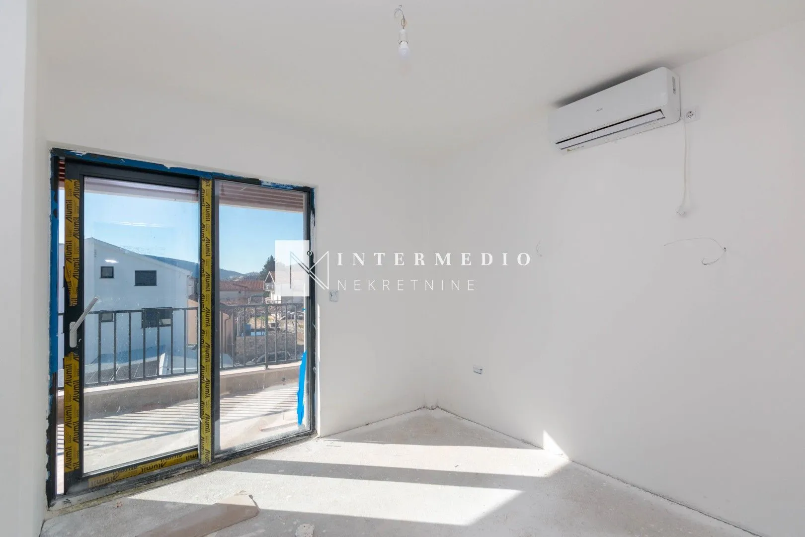Prodaja, trosoban stan, 142m², Bijela, Herceg Novi
