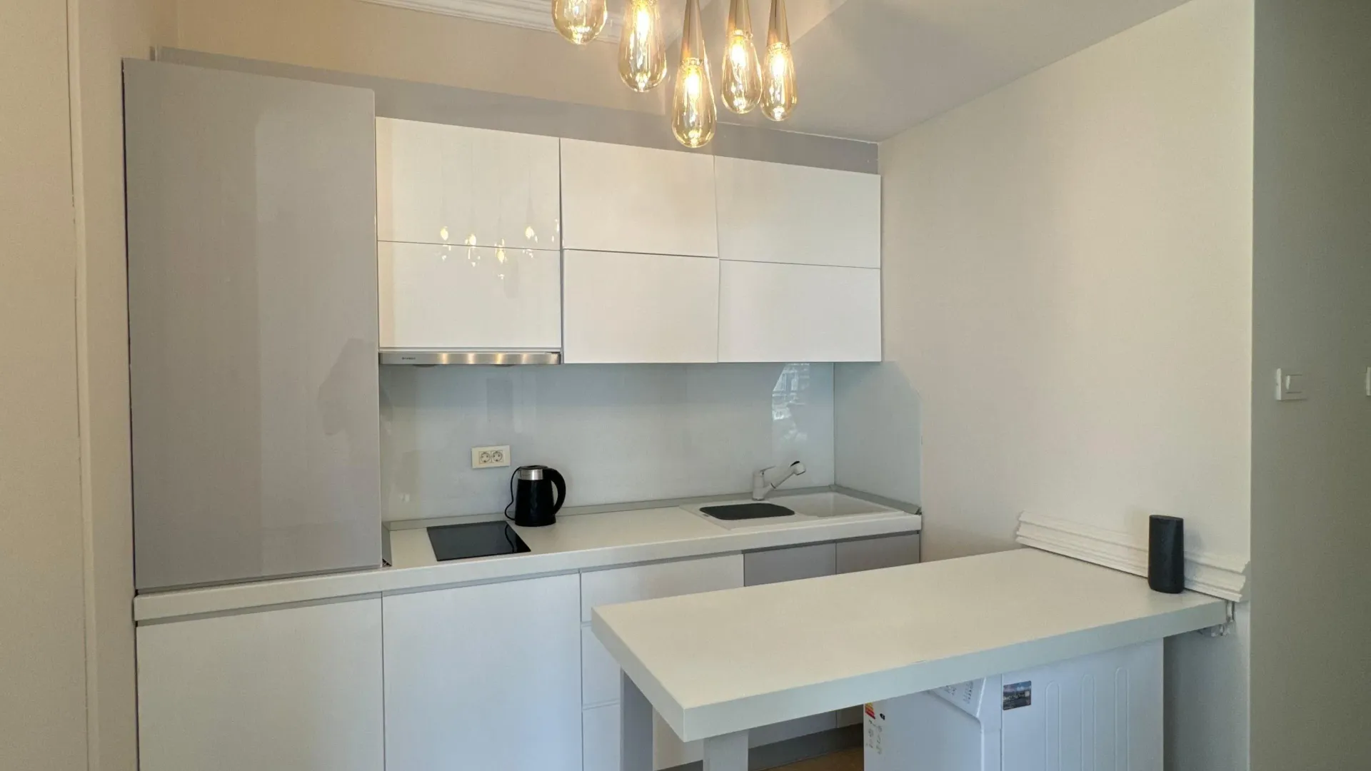 Rent, three bedroom apartment, 98m², Centar, Budva