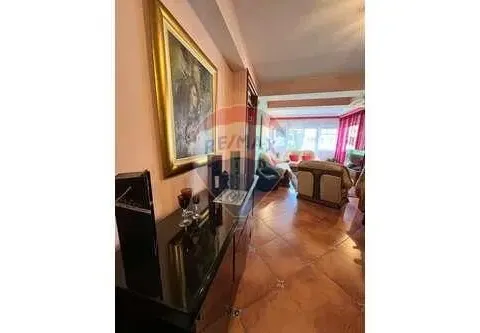 Izdavanje, trosoban stan, 100m², Makedonsko naselje, Bar - image 10