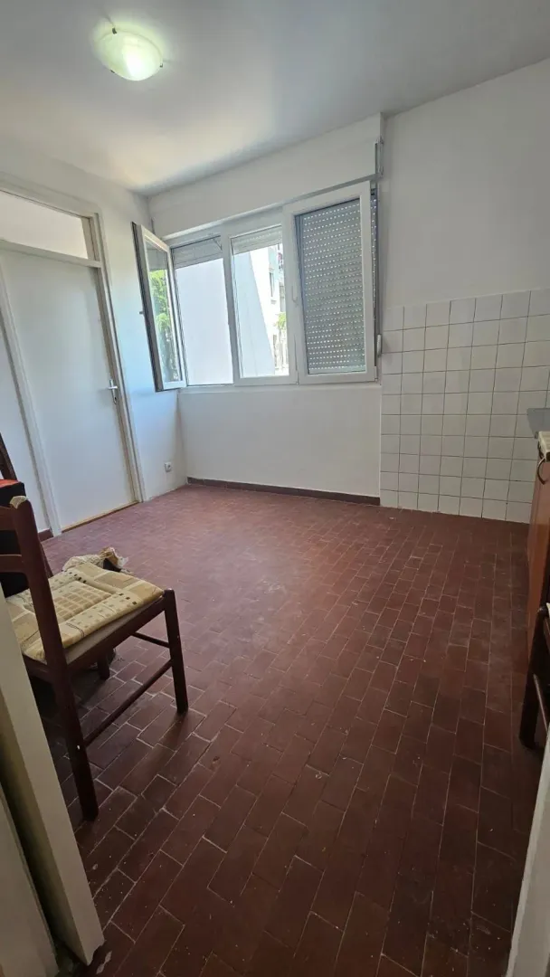 Prodaja, garsonjera, 34m², Stara Varoš, Podgorica