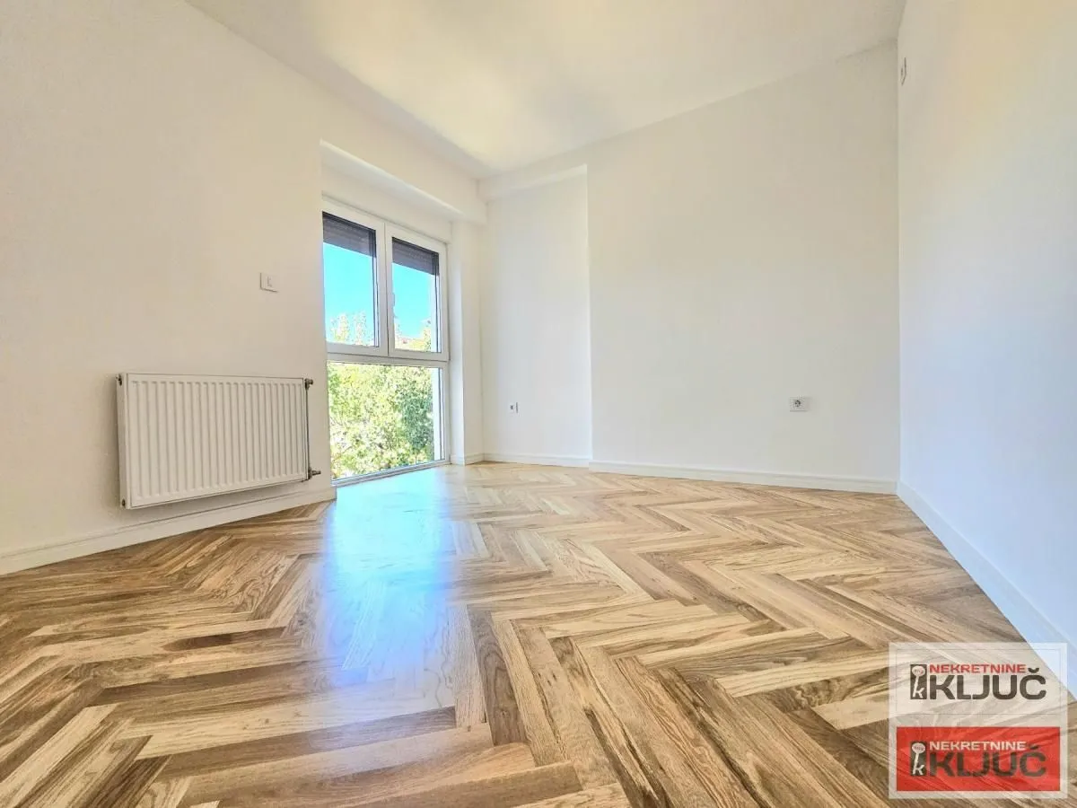 Prodaja, četvorosoban stan, 101m², Telep, Novi Sad Sve Podlokacije