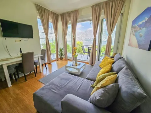 Prodaja, jednosoban stan, 41m2, Prčanj, Kotor Prodaja, jednosoban stan, 41m2, Prčanj, Kotor