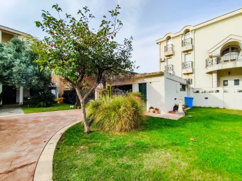 Sale, house, 405m², Stari Aerodrom, Podgorica - image 4