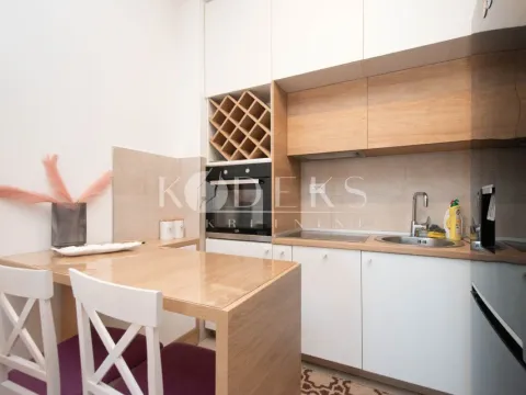 Izdavanje, jednosoban stan, 42m², City Kej, Podgorica - image 5