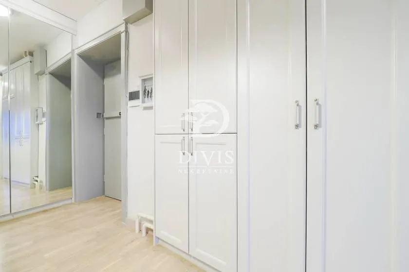Izdavanje, dvosoban stan, 47m², Neimar, Vračar Sve Podlokacije