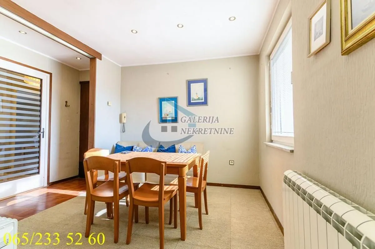 Sale, three bedroom apartment, 72m², Zeleni Venac, Beograd