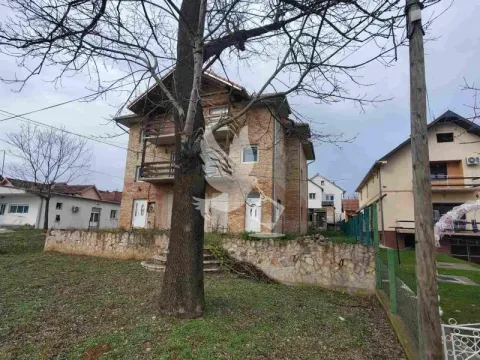 Prodaja, kuća, 300m², Koraćica, Mladenovac - image 9