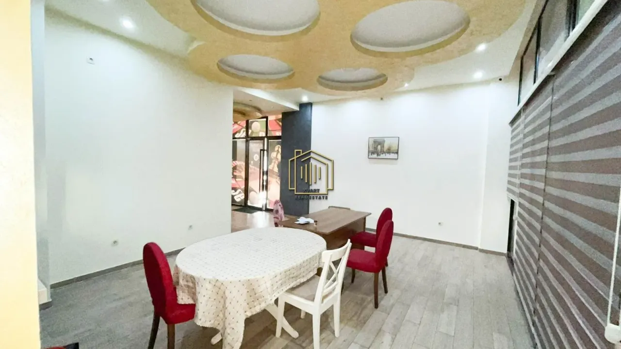 Izdavanje, poslovni prostor, 60m², Preko Morače, Podgorica