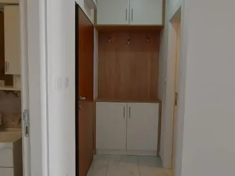 Prodaja, dvosoban stan, 70m², 1 maj, Podgorica - image 8