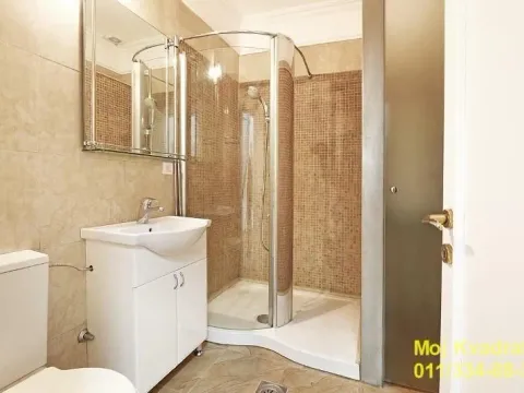 Izdavanje, kuća, 375m², Savski Venac, Beograd - image 11