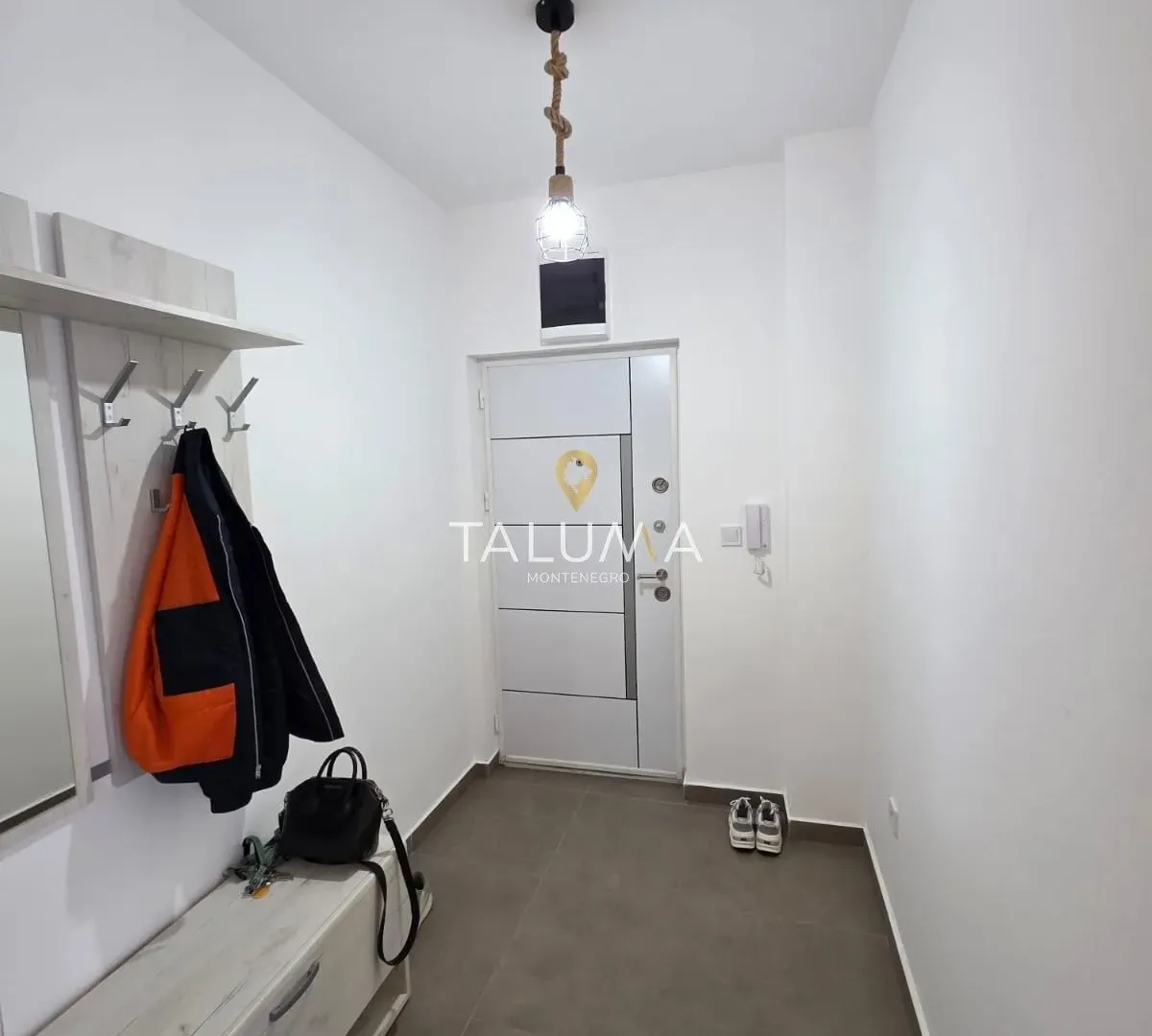 Rent, one bedroom apartment, 56m², City Kvart, Podgorica