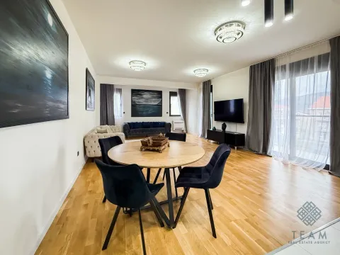 Izdavanje, dvosoban stan, 100m², Dalmatinska ulica, Podgorica - image 3