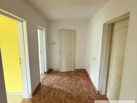 Prodaja, kuća, 80m², Novi Karlovci, Inđija - image 9
