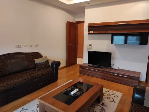 Rent, three bedroom apartment, 100m², Preko Morače, Podgorica - image 2