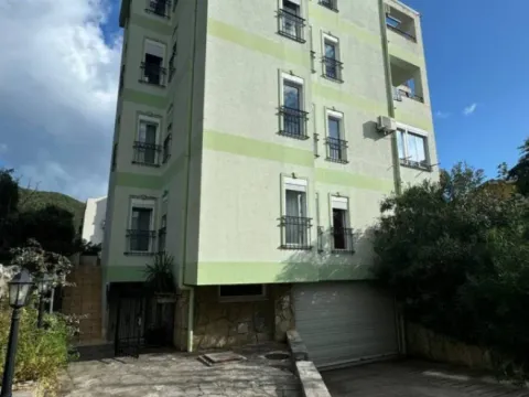 Sale, two bedroom apartment, 64m², Centar, Budva - image 10