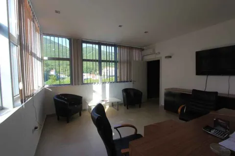 Sale, office space, 718m², Budva, Crna Gora - image 10