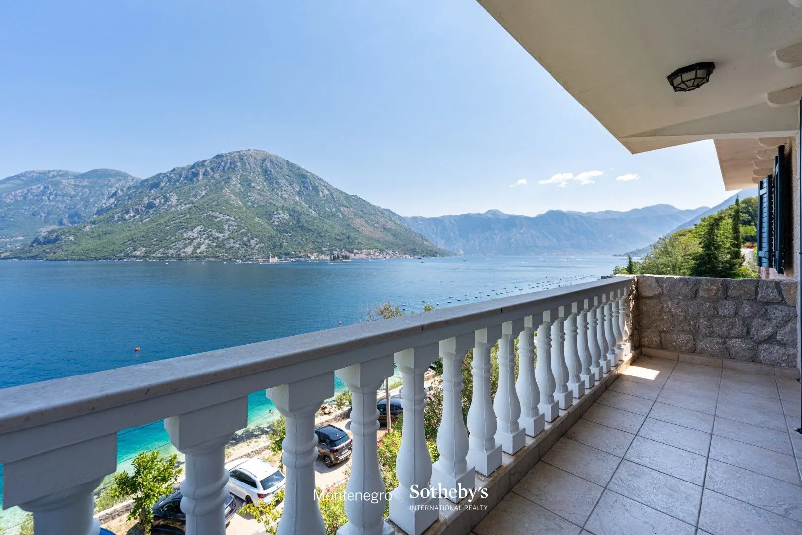 Sale, house, 235m², Kostanjica, Kotor