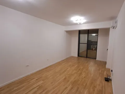 Rent, two bedroom apartment, 66m², Stari Aerodrom, Podgorica - image 4