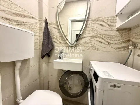 Izdavanje, trosoban stan, 60m², Botanička Bašta, Palilula Sve Podlokacije - image 10