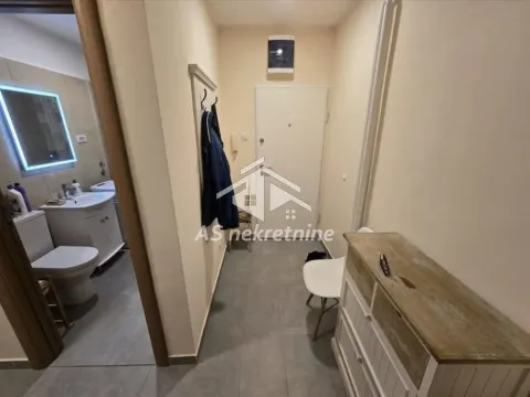 Rent, two bedroom apartment, 70m², Stari Grad, Beograd - image 14