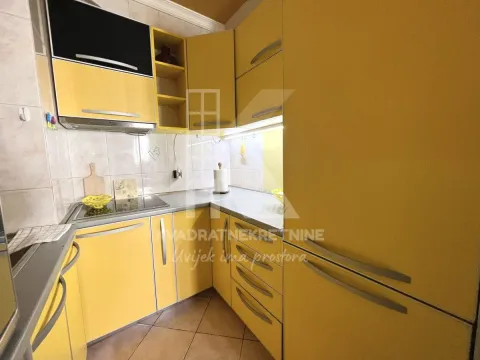 Izdavanje, jednosoban stan, 40m², Stari Aerodrom, Podgorica - image 6