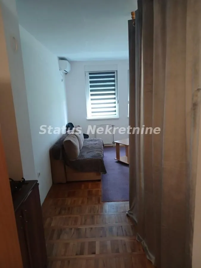 Izdavanje, garsonjera, 26m², Nova Detelinara, Novi Sad Sve Podlokacije