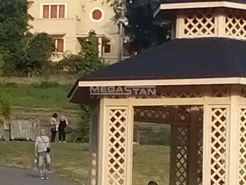 Sale, house, 196m², Centar, Vrnjačka Banja - image 3