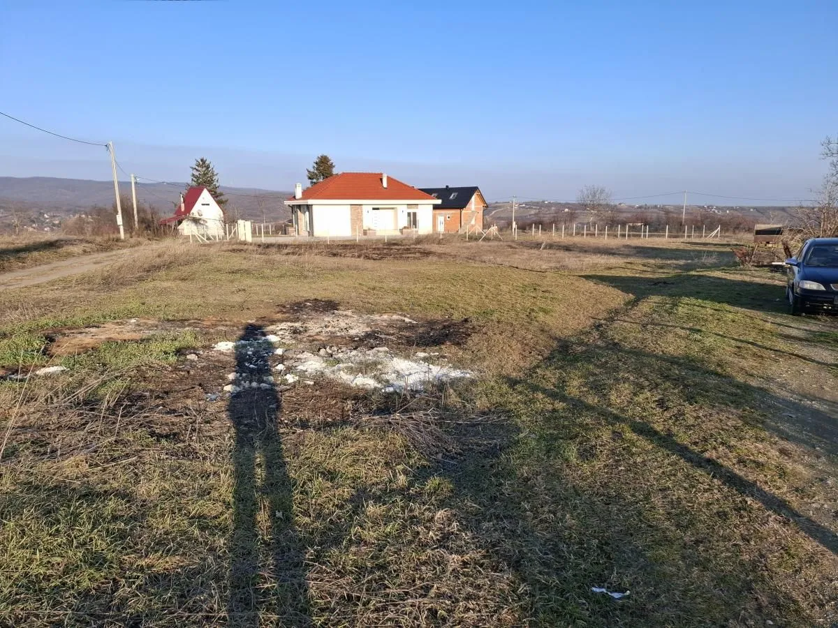 Prodaja, plac, 1800m², Banja Vrdnik, Irig