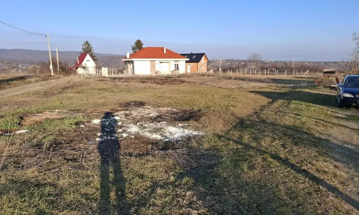 Sale, land lot, 1800m², Banja Vrdnik, Irig