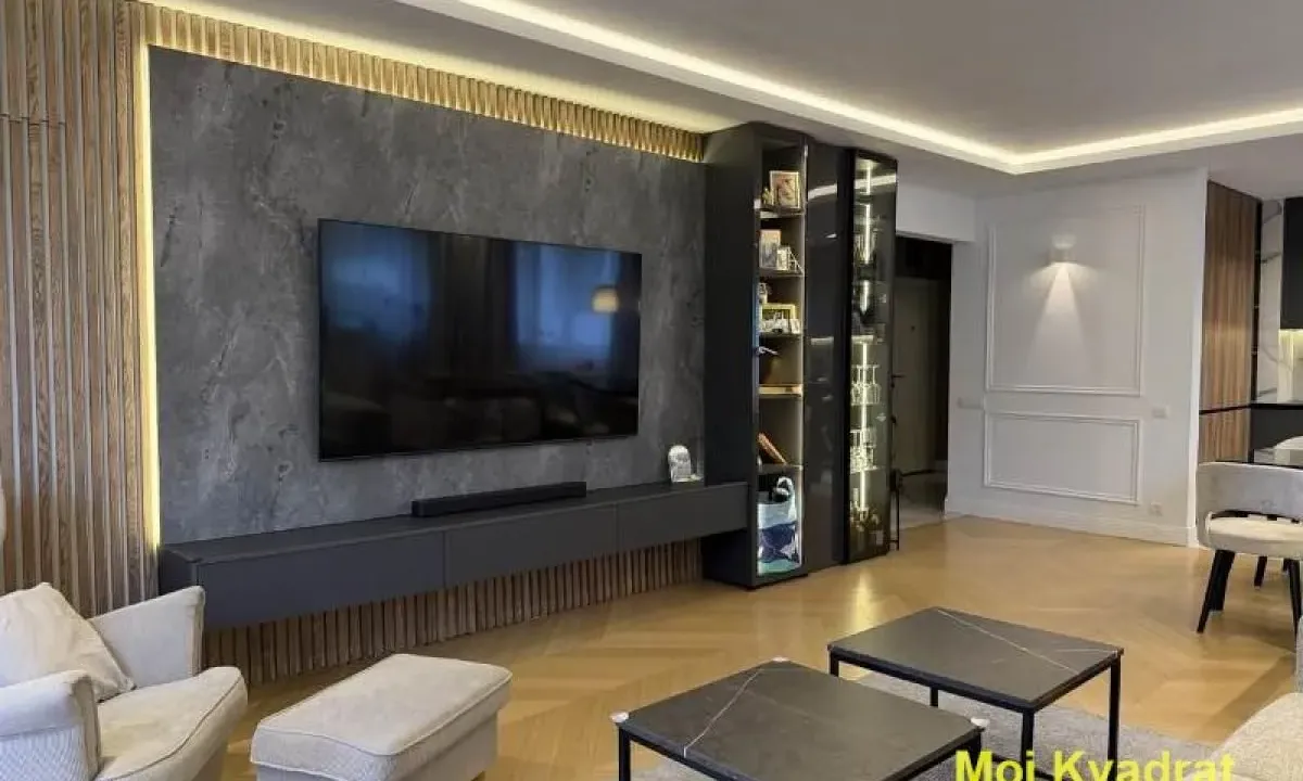 Prodaja, trosoban stan, 87m², Savski Venac, Beograd