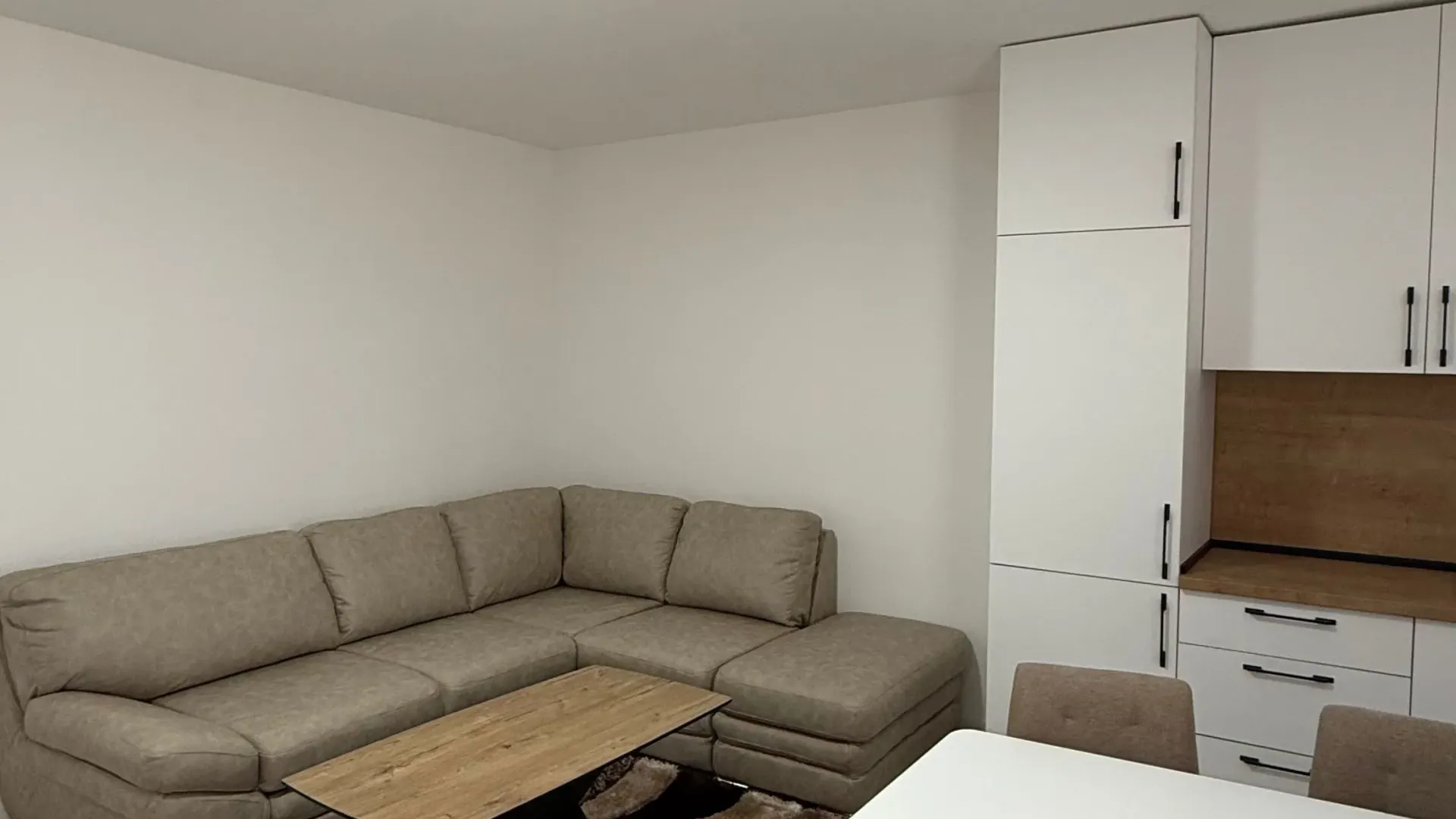 Rent, one bedroom apartment, 60m², Bjeliši, Bar