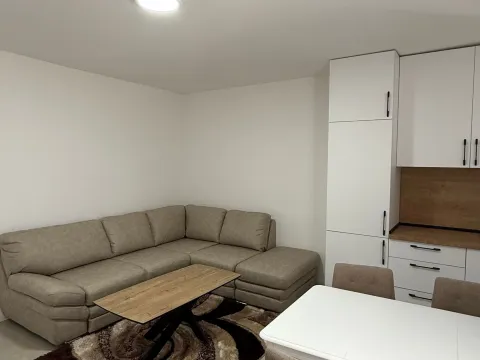 Rent, one bedroom apartment, 60m², Bjeliši, Bar - image 3