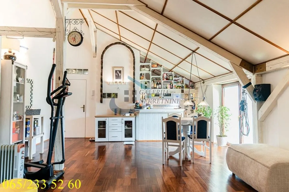 Sale, three bedroom apartment, 110m², Stari Grad, Beograd